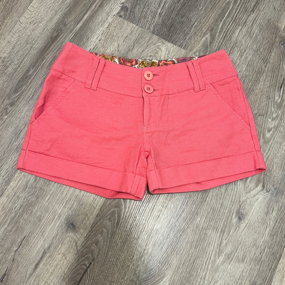 Coral Women's Shorts
